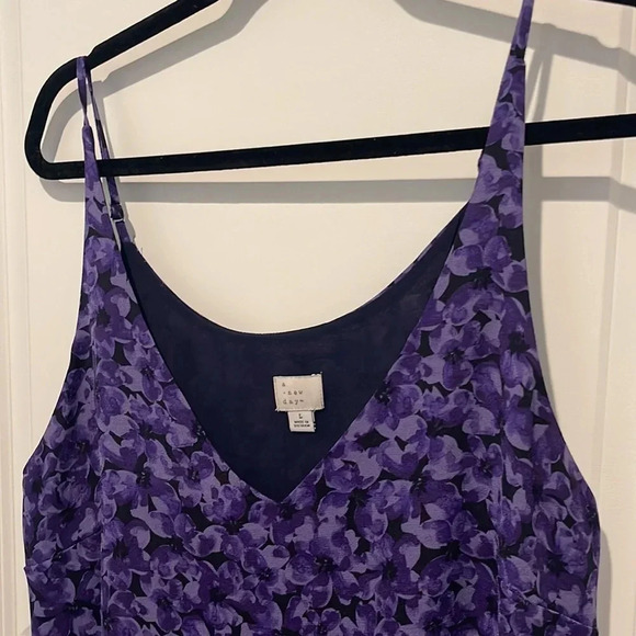 A New Day Purple Violet Floral Tank Top Sz S - Picture 3 of 3